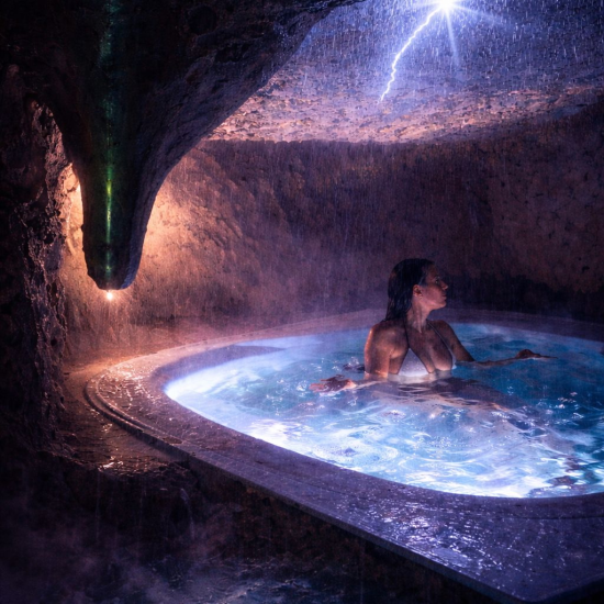 1of1 Manchester rain pool